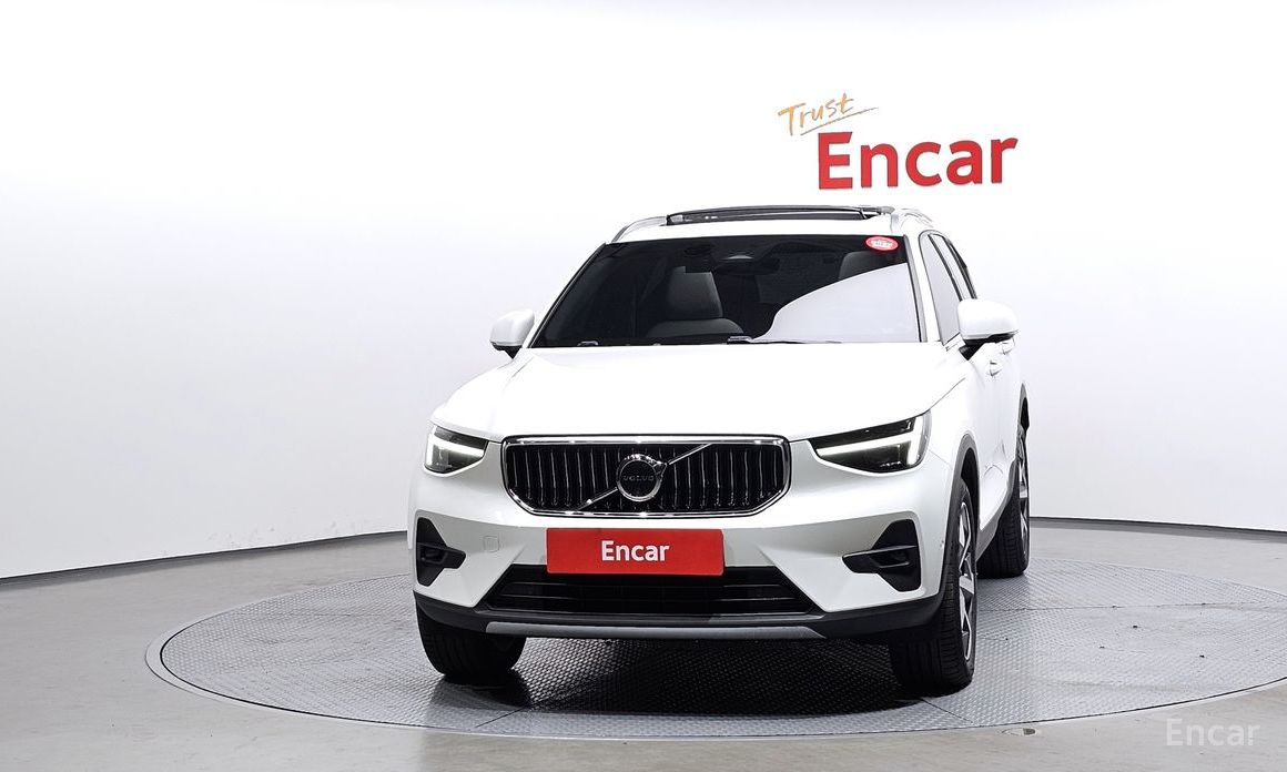  Volvo XC40