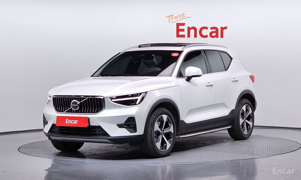  Volvo XC40