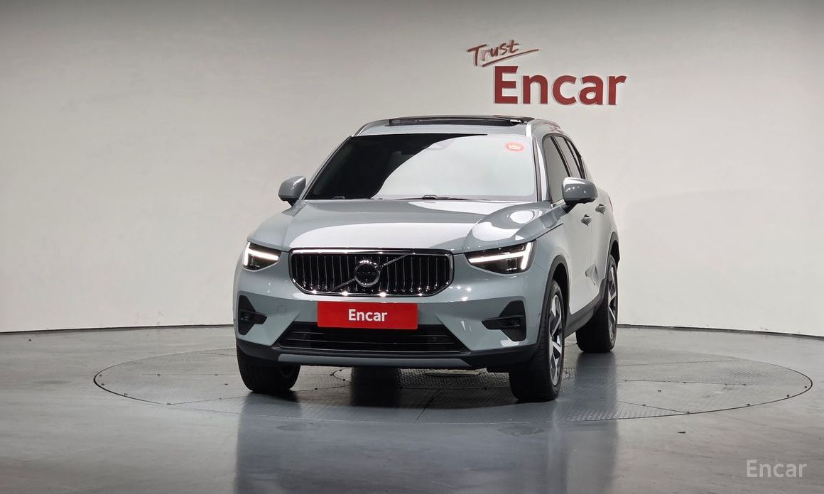  Volvo XC40