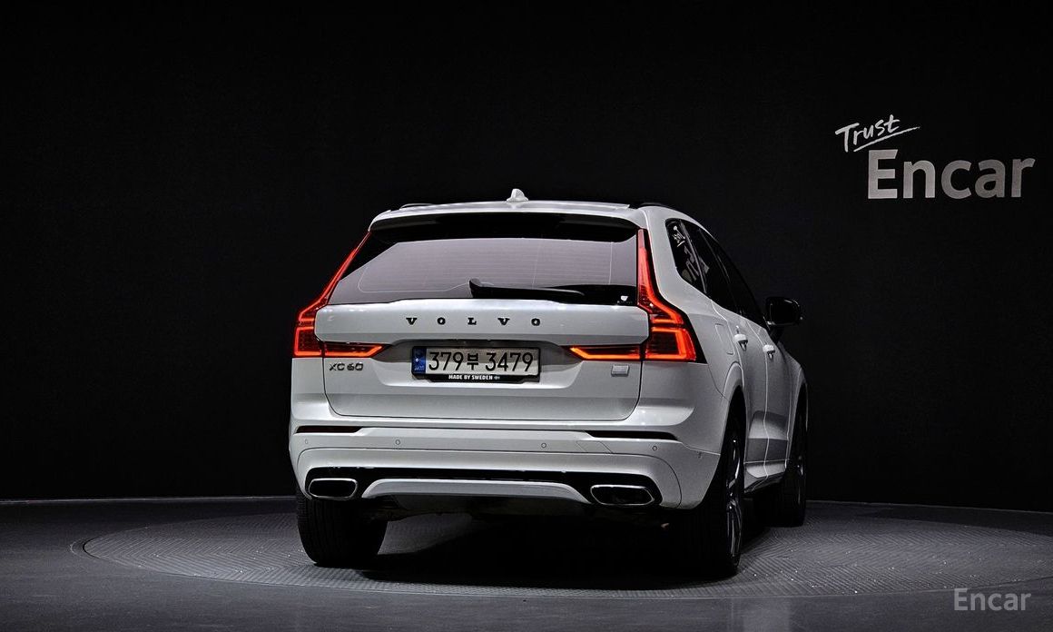  Volvo XC60