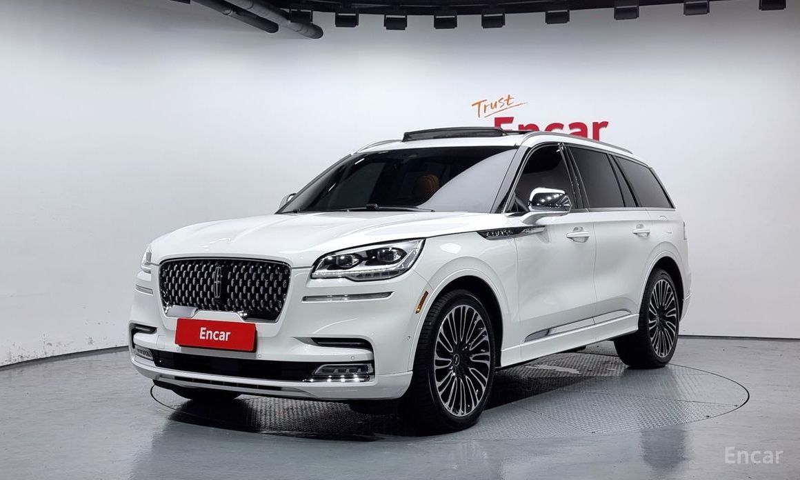 Lincoln Aviator