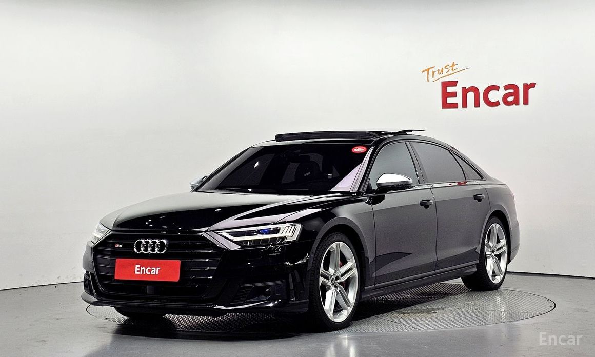 Audi S8