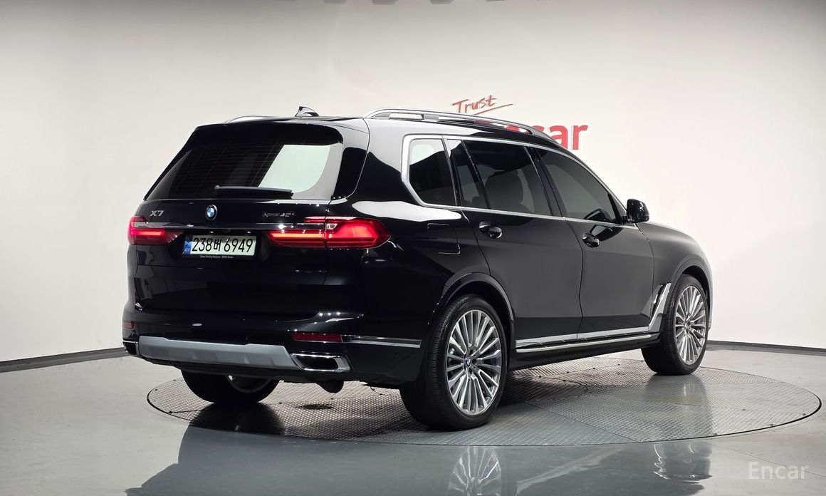 BMW X7