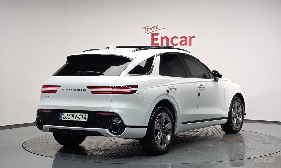 Genesis GV70