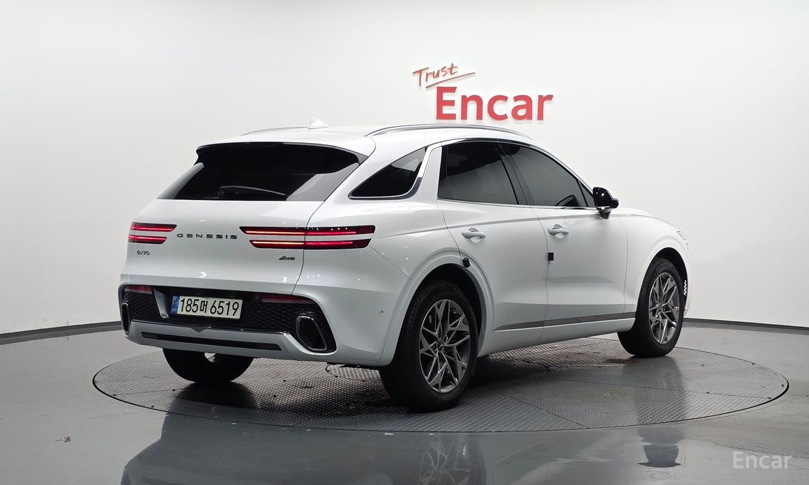 Genesis GV70
