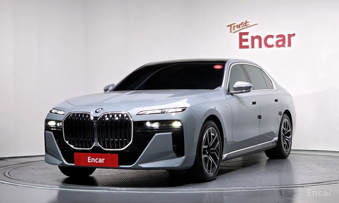 BMW 7-Series