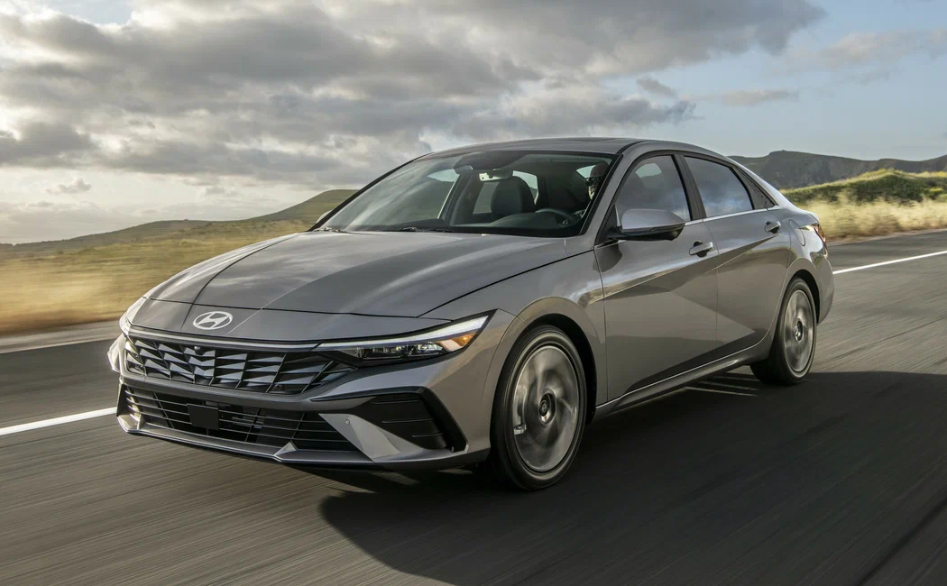 ТОП-10 автомобилей до 160 л.с. из Китая для доставки в Россию