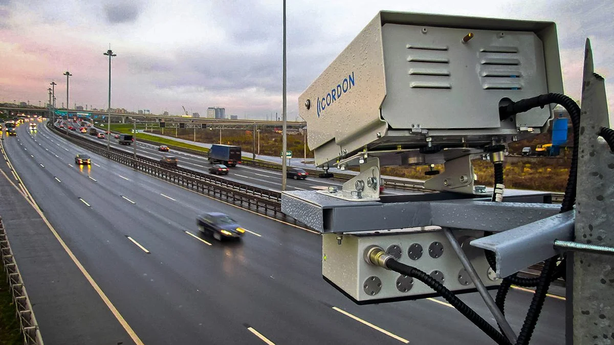 За что штрафуют дорожные камеры в России и какая у них погрешность