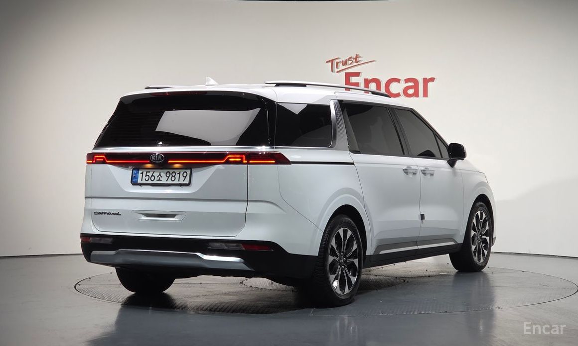 Kia Canival