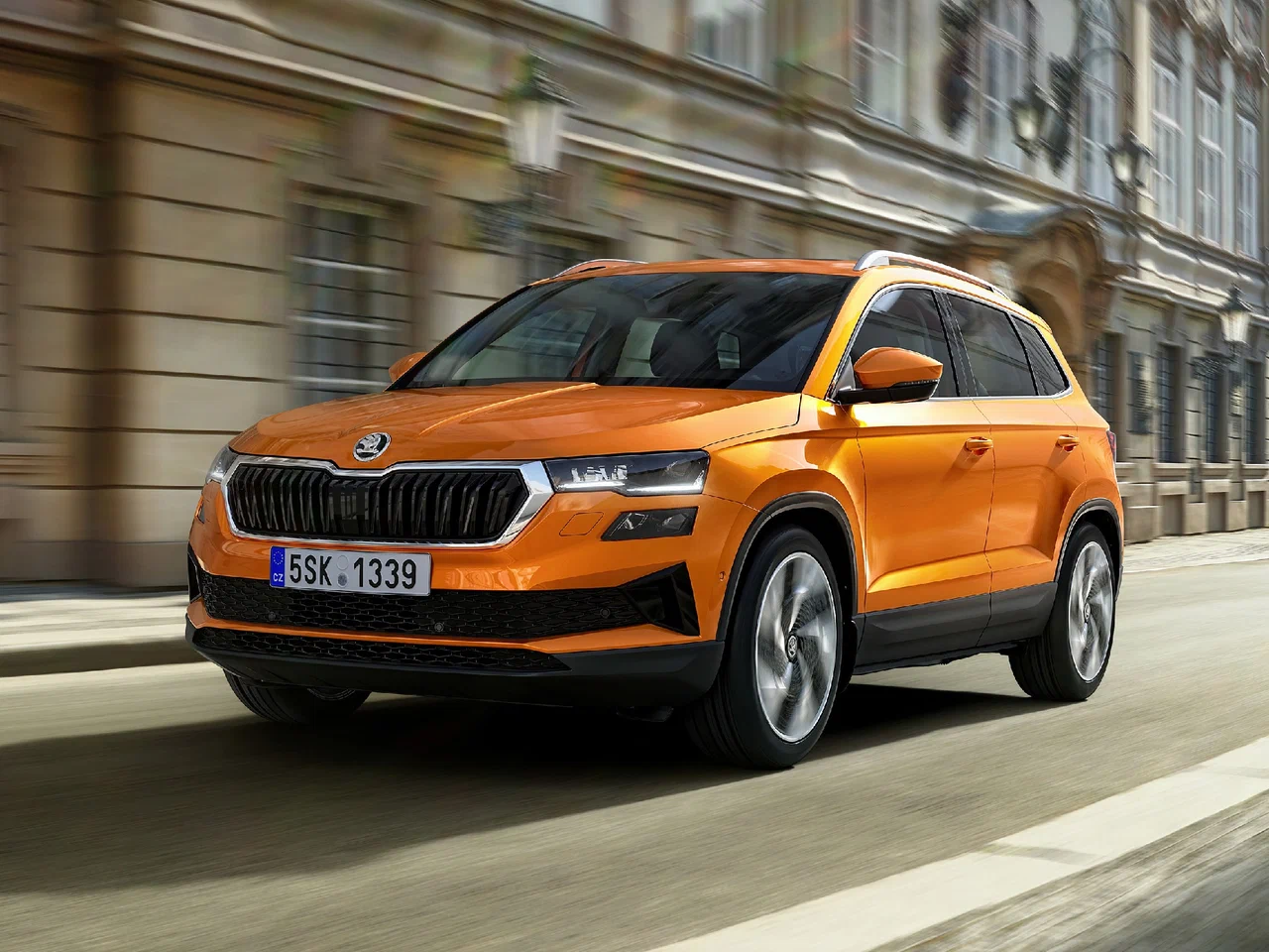 Skoda Karoq 2025. Обзор компактного кроссовера