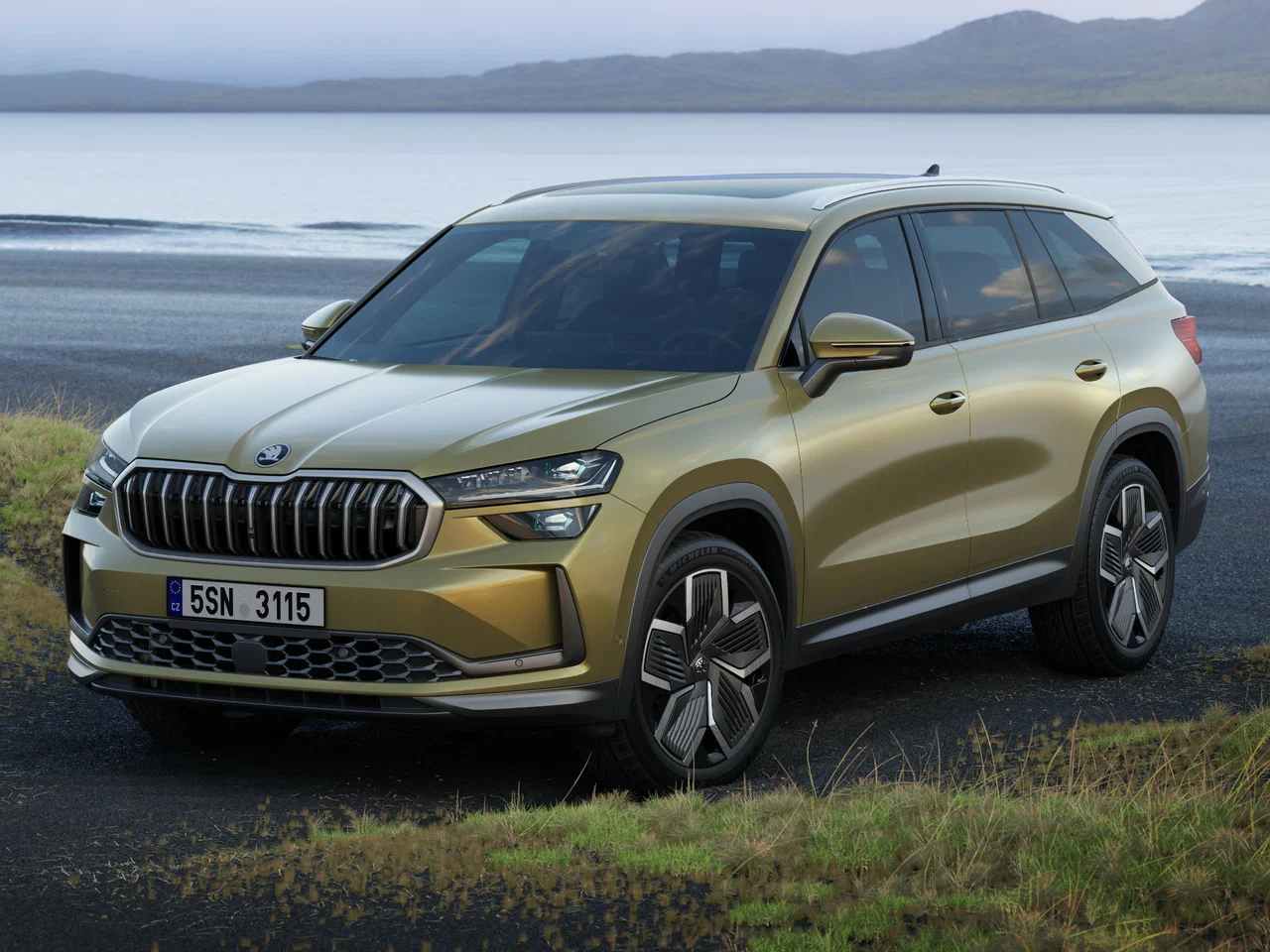 Skoda Kodiaq 2025. Обзор нового поколения семейного кроссовера