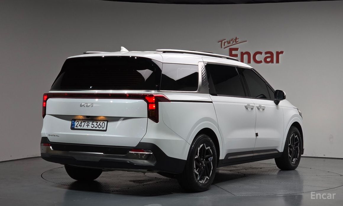 Kia Canival