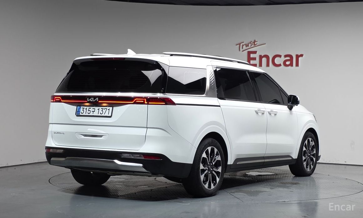Kia Canival